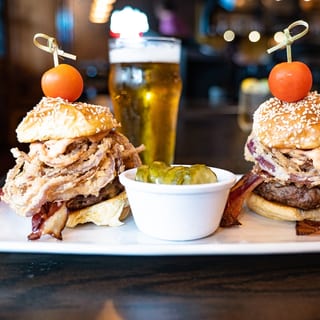AG House Sliders